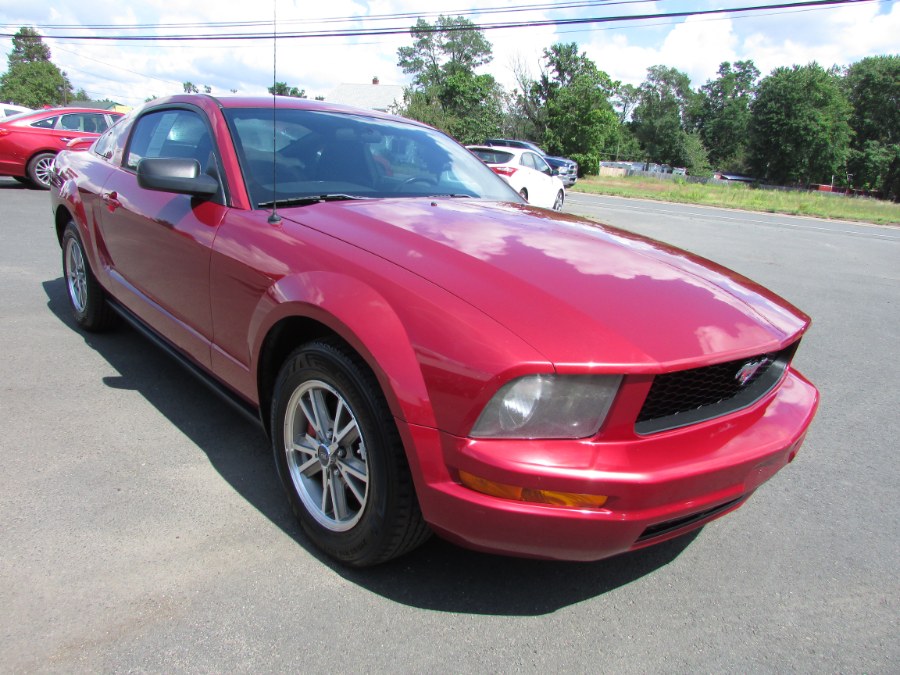2005 Ford Mustang 2dr Cpe Deluxe, available for sale in East Windsor, Connecticut | United Auto Sales of E Windsor, Inc. East Windsor, Connecticut 2005 Ford Mustang 2dr Cpe Deluxe, available for sale in East Windsor, Connecticut | United Auto Sales of E Windsor, Inc. East Windsor, Connecticut