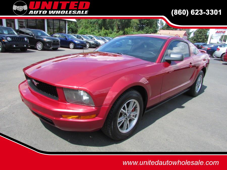 2005 Ford Mustang 2dr Cpe Deluxe, available for sale in East Windsor, Connecticut | United Auto Sales of E Windsor, Inc. East Windsor, Connecticut 2005 Ford Mustang 2dr Cpe Deluxe, available for sale in East Windsor, Connecticut | United Auto Sales of E Windsor, Inc. East Windsor, Connecticut