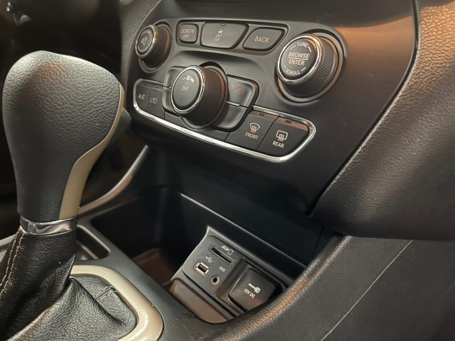 Used Jeep Cherokee FWD 4dr Latitude 2014 | 5 Towns Drive. Inwood, New York Used Jeep Cherokee FWD 4dr Latitude 2014 | 5 Towns Drive. Inwood, New York