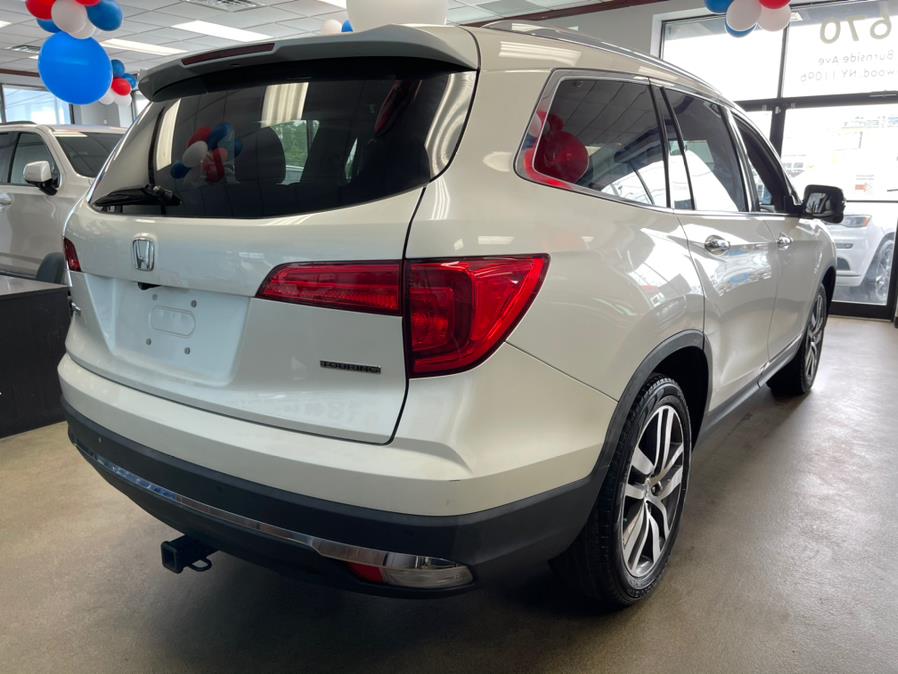 Used Honda Pilot 2WD 4dr Touring w/RES & Navi 2016 | 5 Towns Drive. Inwood, New York Used Honda Pilot 2WD 4dr Touring w/RES & Navi 2016 | 5 Towns Drive. Inwood, New York