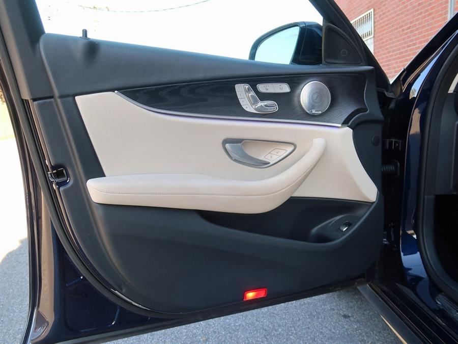 Used Mercedes-benz E-class E 300 2017 | Auto Expo Ent Inc.. Great Neck, New York Used Mercedes-benz E-class E 300 2017 | Auto Expo Ent Inc.. Great Neck, New York