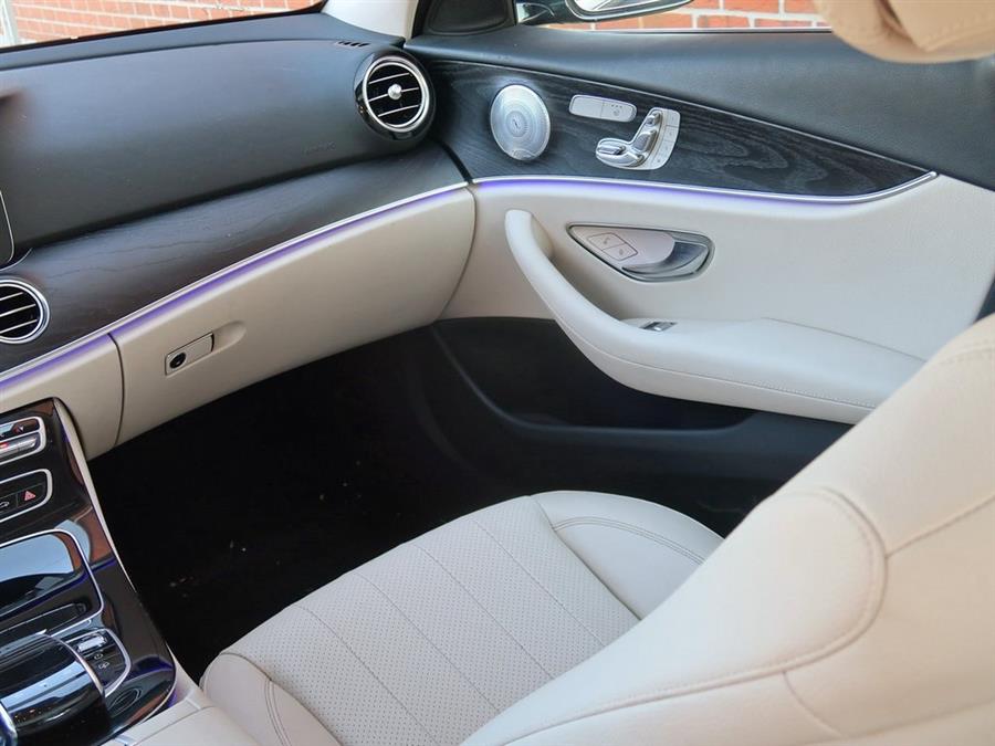 Used Mercedes-benz E-class E 300 2017 | Auto Expo Ent Inc.. Great Neck, New York Used Mercedes-benz E-class E 300 2017 | Auto Expo Ent Inc.. Great Neck, New York