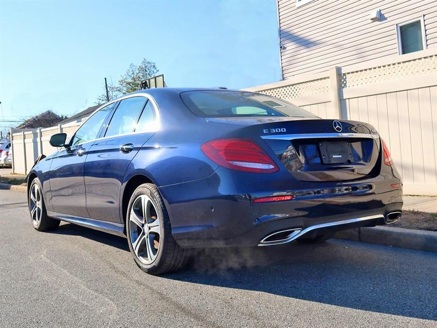 Used Mercedes-benz E-class E 300 2017 | Auto Expo Ent Inc.. Great Neck, New York Used Mercedes-benz E-class E 300 2017 | Auto Expo Ent Inc.. Great Neck, New York