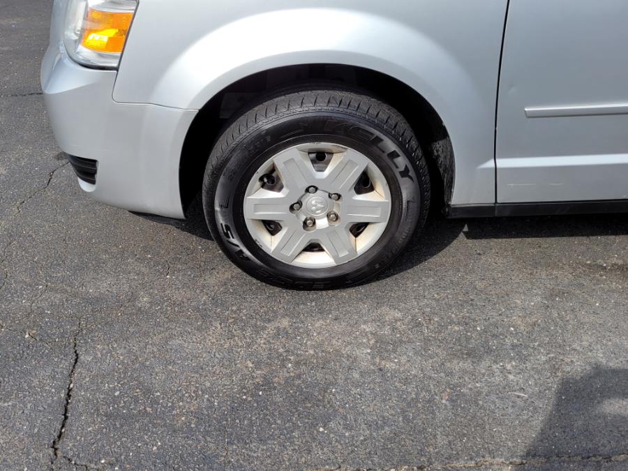 Used Dodge Grand Caravan 4dr Wgn SE 2010 | Lava Motors 2 Inc. Canton, Connecticut Used Dodge Grand Caravan 4dr Wgn SE 2010 | Lava Motors 2 Inc. Canton, Connecticut