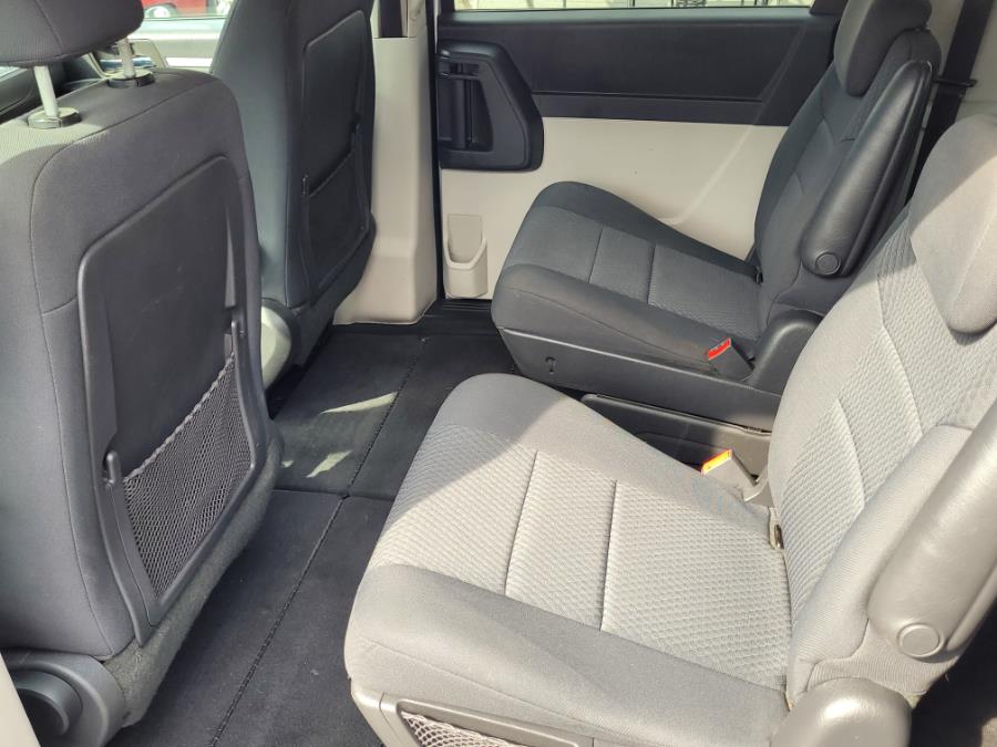 Used Dodge Grand Caravan 4dr Wgn SE 2010 | Lava Motors 2 Inc. Canton, Connecticut Used Dodge Grand Caravan 4dr Wgn SE 2010 | Lava Motors 2 Inc. Canton, Connecticut