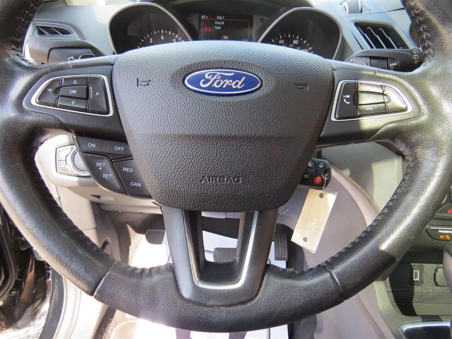 Used Ford Escape SE AWD 4dr SUV 2017 | Lake City Exports Inc. Auburn, Maine Used Ford Escape SE AWD 4dr SUV 2017 | Lake City Exports Inc. Auburn, Maine