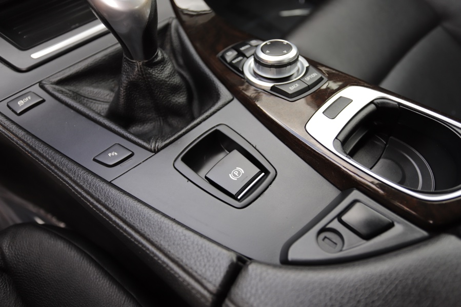 2011 BMW 5 Series 4dr Sdn 535i RWD, available for sale in North Salem, New York | Meccanic Shop North Inc. North Salem, New York 2011 BMW 5 Series 4dr Sdn 535i RWD, available for sale in North Salem, New York | Meccanic Shop North Inc. North Salem, New York