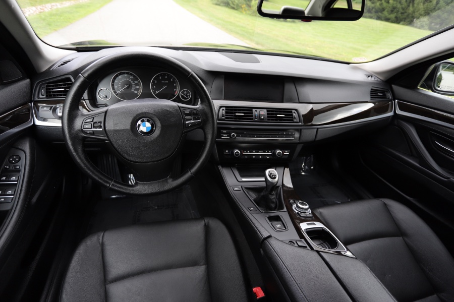 2011 BMW 5 Series 4dr Sdn 535i RWD, available for sale in North Salem, New York | Meccanic Shop North Inc. North Salem, New York 2011 BMW 5 Series 4dr Sdn 535i RWD, available for sale in North Salem, New York | Meccanic Shop North Inc. North Salem, New York