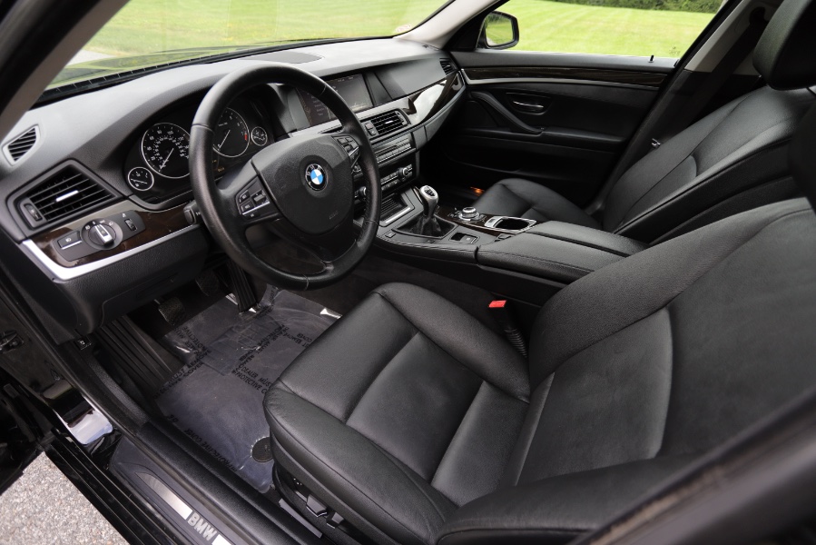 2011 BMW 5 Series 4dr Sdn 535i RWD, available for sale in North Salem, New York | Meccanic Shop North Inc. North Salem, New York 2011 BMW 5 Series 4dr Sdn 535i RWD, available for sale in North Salem, New York | Meccanic Shop North Inc. North Salem, New York