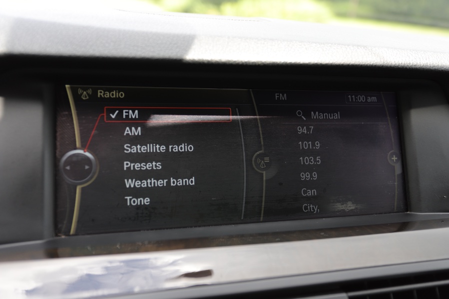 2011 BMW 5 Series 4dr Sdn 535i RWD, available for sale in North Salem, New York | Meccanic Shop North Inc. North Salem, New York 2011 BMW 5 Series 4dr Sdn 535i RWD, available for sale in North Salem, New York | Meccanic Shop North Inc. North Salem, New York