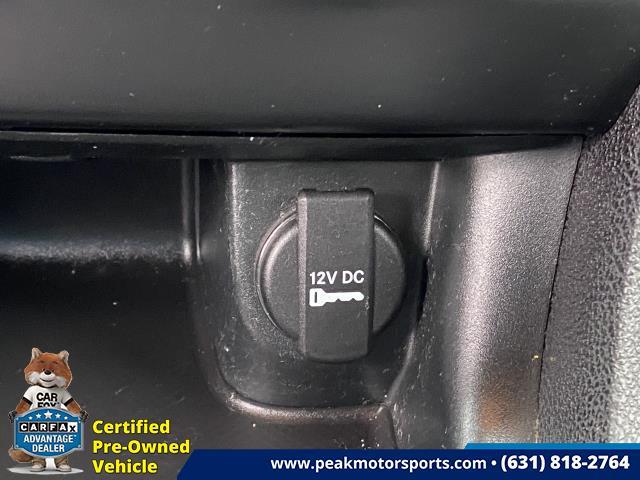 Used Dodge Charger 4dr Sdn SE RWD 2014 | Peak Automotive Inc.. Bayshore, New York Used Dodge Charger 4dr Sdn SE RWD 2014 | Peak Automotive Inc.. Bayshore, New York