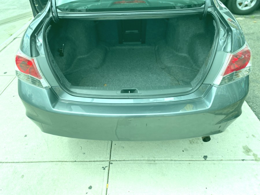 Used Honda Accord Sdn 4dr I4 Man LX-P 2008 | Middle Village Motors . Middle Village, New York Used Honda Accord Sdn 4dr I4 Man LX-P 2008 | Middle Village Motors . Middle Village, New York