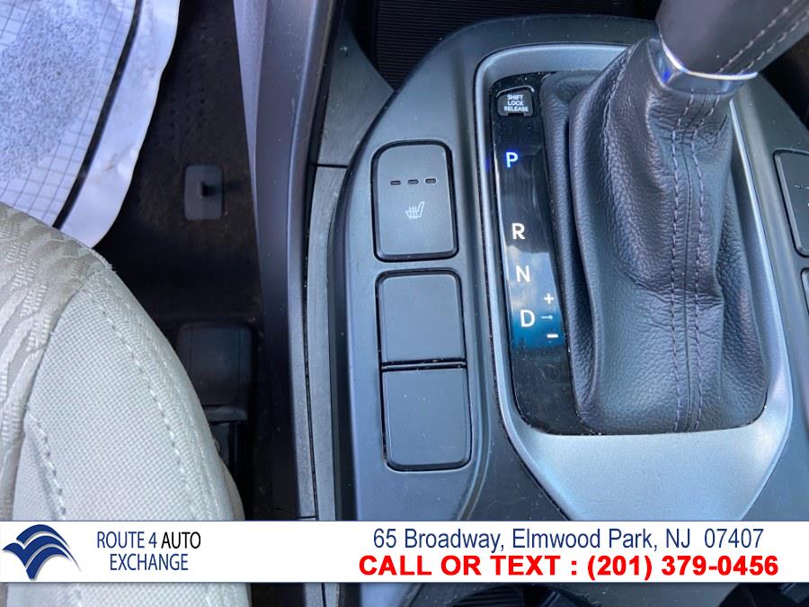 Used Hyundai Santa Fe AWD 4dr GLS 2014 | Route 4 Auto Exchange. Elmwood Park, New Jersey Used Hyundai Santa Fe AWD 4dr GLS 2014 | Route 4 Auto Exchange. Elmwood Park, New Jersey