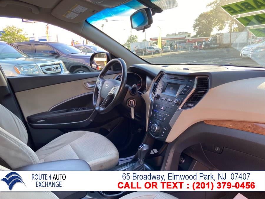 Used Hyundai Santa Fe AWD 4dr GLS 2014 | Route 4 Auto Exchange. Elmwood Park, New Jersey Used Hyundai Santa Fe AWD 4dr GLS 2014 | Route 4 Auto Exchange. Elmwood Park, New Jersey