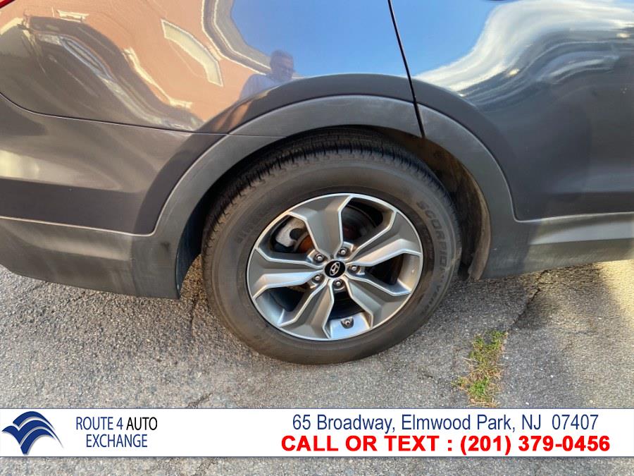 Used Hyundai Santa Fe AWD 4dr GLS 2014 | Route 4 Auto Exchange. Elmwood Park, New Jersey Used Hyundai Santa Fe AWD 4dr GLS 2014 | Route 4 Auto Exchange. Elmwood Park, New Jersey