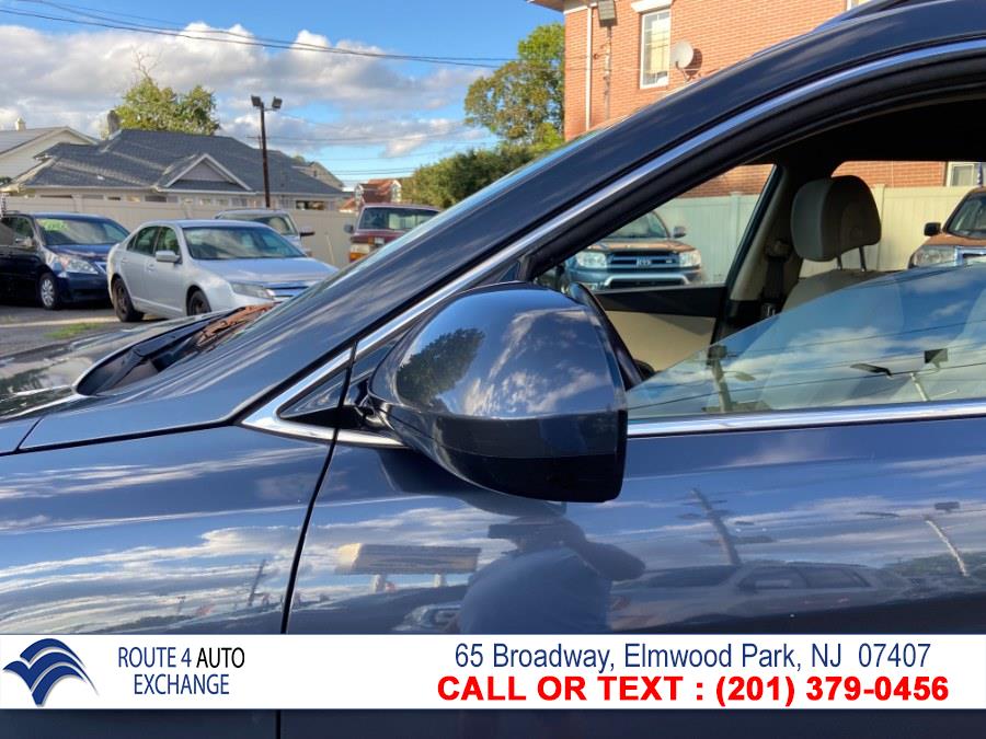 Used Hyundai Santa Fe AWD 4dr GLS 2014 | Route 4 Auto Exchange. Elmwood Park, New Jersey Used Hyundai Santa Fe AWD 4dr GLS 2014 | Route 4 Auto Exchange. Elmwood Park, New Jersey