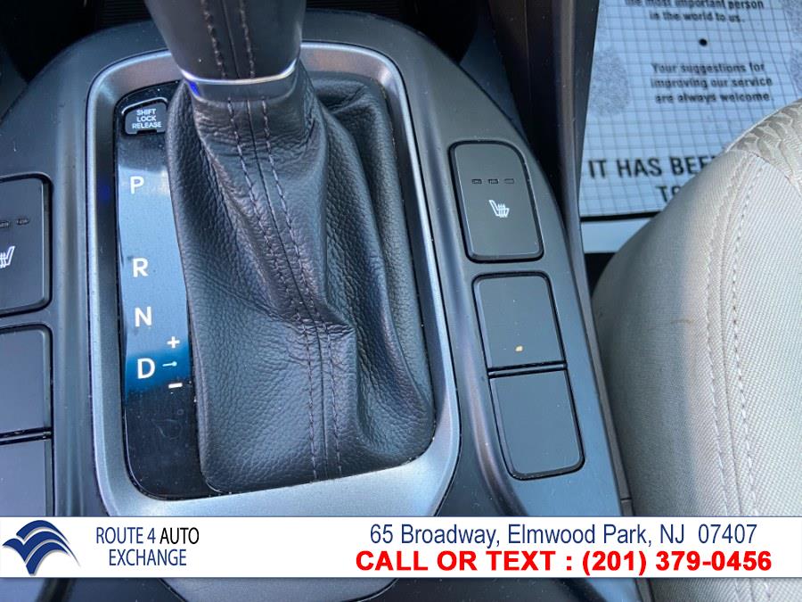 Used Hyundai Santa Fe AWD 4dr GLS 2014 | Route 4 Auto Exchange. Elmwood Park, New Jersey Used Hyundai Santa Fe AWD 4dr GLS 2014 | Route 4 Auto Exchange. Elmwood Park, New Jersey