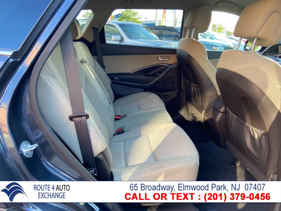 Used Hyundai Santa Fe AWD 4dr GLS 2014 | Route 4 Auto Exchange. Elmwood Park, New Jersey Used Hyundai Santa Fe AWD 4dr GLS 2014 | Route 4 Auto Exchange. Elmwood Park, New Jersey
