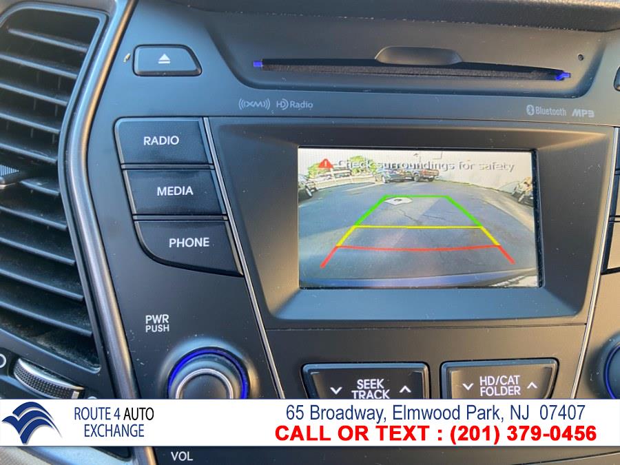 Used Hyundai Santa Fe AWD 4dr GLS 2014 | Route 4 Auto Exchange. Elmwood Park, New Jersey Used Hyundai Santa Fe AWD 4dr GLS 2014 | Route 4 Auto Exchange. Elmwood Park, New Jersey