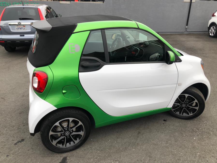 Used smart fortwo electric drive passion cabriolet 2017 | Green Light Auto Wholesale. Daly City, California Used smart fortwo electric drive passion cabriolet 2017 | Green Light Auto Wholesale. Daly City, California