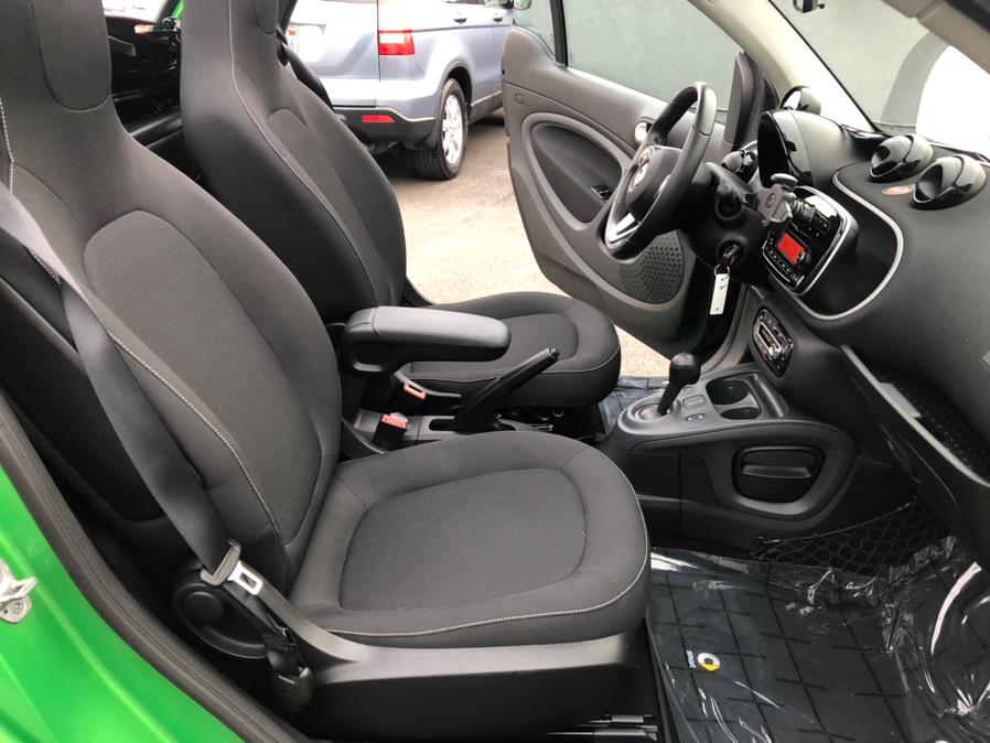 Used smart fortwo electric drive passion cabriolet 2017 | Green Light Auto Wholesale. Daly City, California Used smart fortwo electric drive passion cabriolet 2017 | Green Light Auto Wholesale. Daly City, California