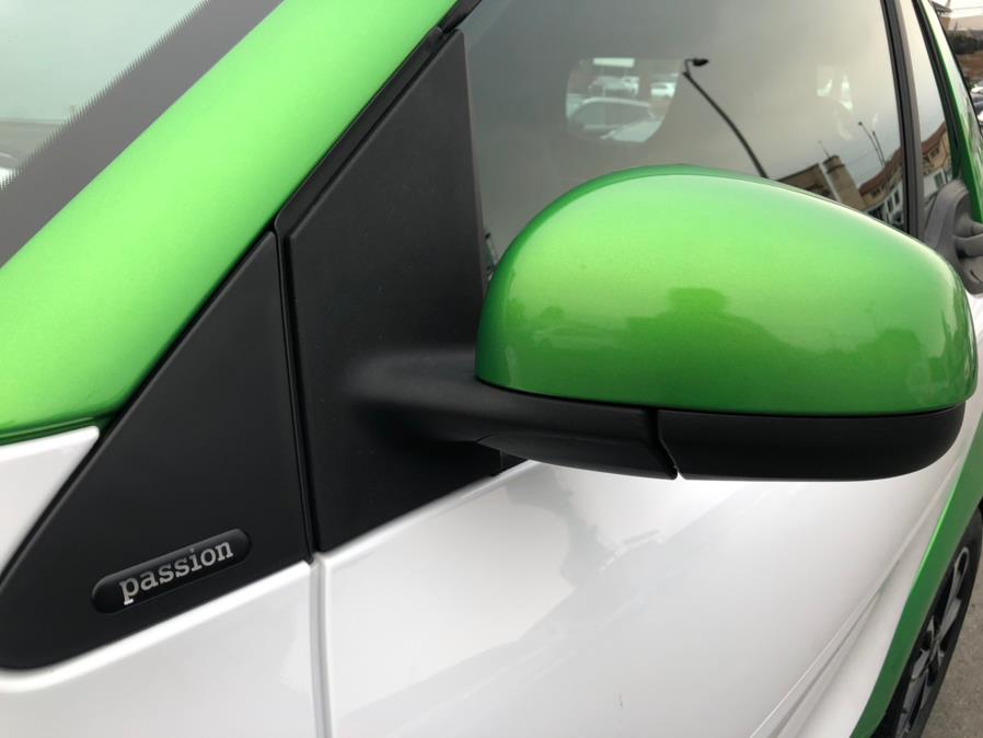 Used smart fortwo electric drive passion cabriolet 2017 | Green Light Auto Wholesale. Daly City, California Used smart fortwo electric drive passion cabriolet 2017 | Green Light Auto Wholesale. Daly City, California