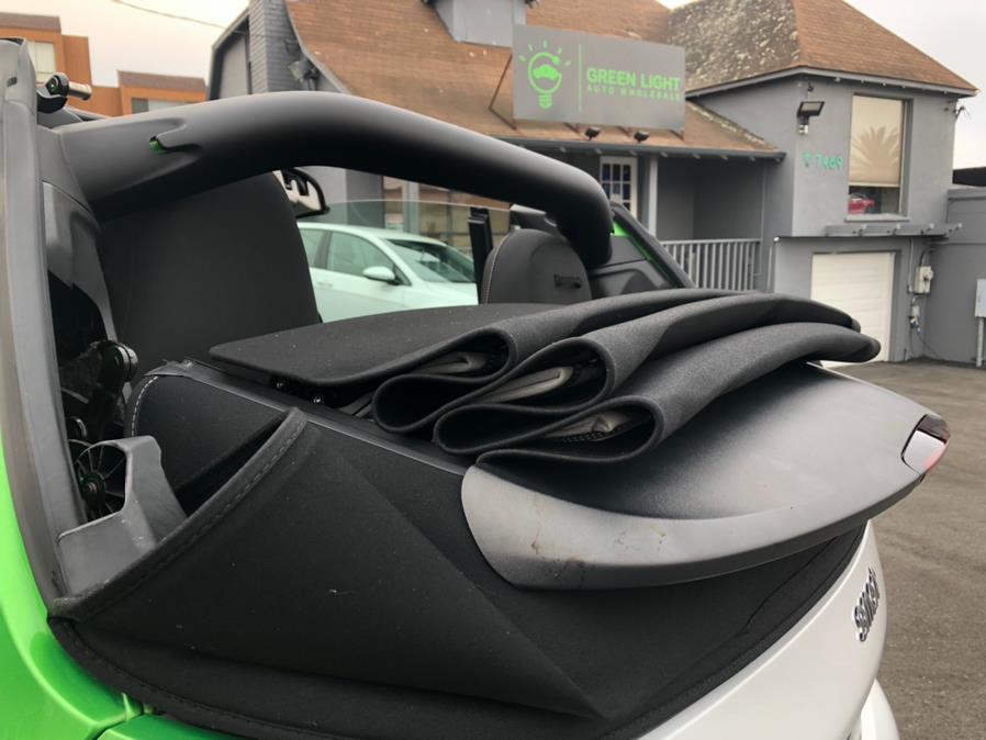 Used smart fortwo electric drive passion cabriolet 2017 | Green Light Auto Wholesale. Daly City, California Used smart fortwo electric drive passion cabriolet 2017 | Green Light Auto Wholesale. Daly City, California