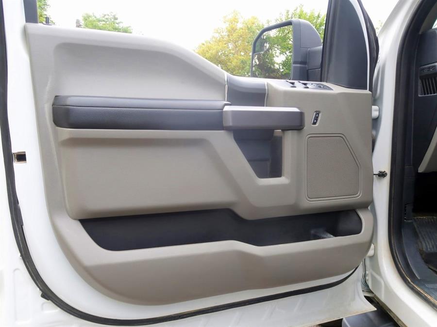 Used Ford F-150 XLT 2019 | Auto Expo Ent Inc.. Great Neck, New York Used Ford F-150 XLT 2019 | Auto Expo Ent Inc.. Great Neck, New York