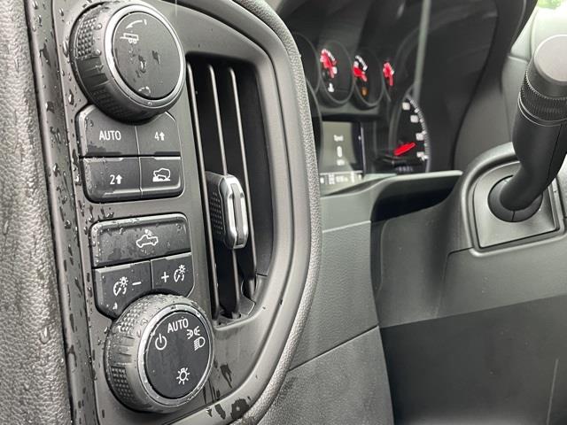 Used Chevrolet Silverado 1500 Custom 2020 | Blasius Federal Road. Brookfield, Connecticut Used Chevrolet Silverado 1500 Custom 2020 | Blasius Federal Road. Brookfield, Connecticut