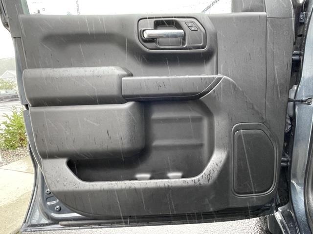 Used Chevrolet Silverado 1500 Custom 2020 | Blasius Federal Road. Brookfield, Connecticut Used Chevrolet Silverado 1500 Custom 2020 | Blasius Federal Road. Brookfield, Connecticut