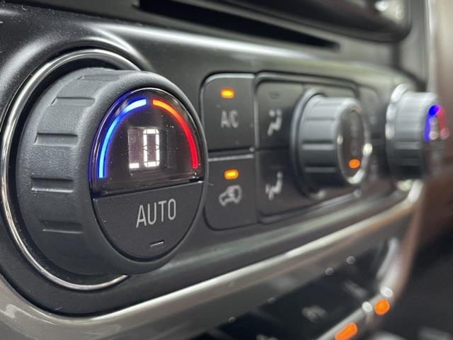 Used Chevrolet Silverado 1500 High Country 2015 | Blasius Federal Road. Brookfield, Connecticut Used Chevrolet Silverado 1500 High Country 2015 | Blasius Federal Road. Brookfield, Connecticut