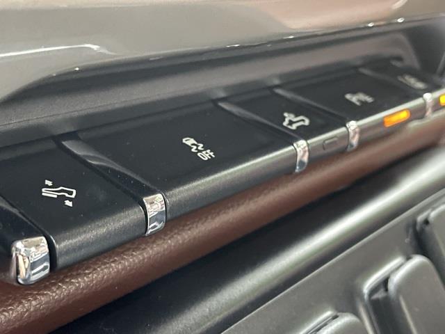 Used Chevrolet Silverado 1500 High Country 2015 | Blasius Federal Road. Brookfield, Connecticut Used Chevrolet Silverado 1500 High Country 2015 | Blasius Federal Road. Brookfield, Connecticut