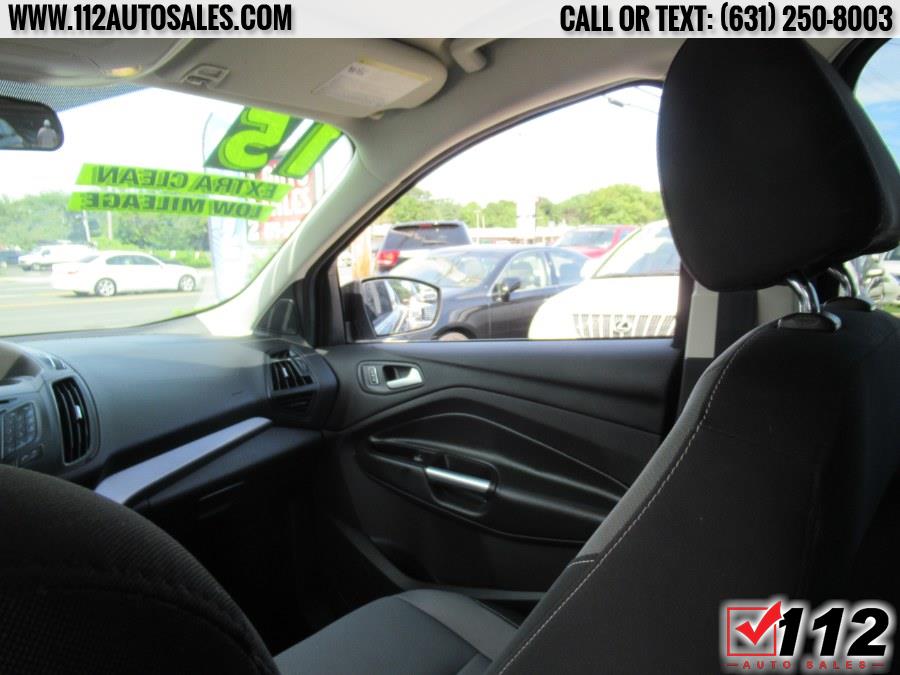 Used Ford Escape 4WD 4dr SE 2015 | 112 Auto Sales. Patchogue, New York Used Ford Escape 4WD 4dr SE 2015 | 112 Auto Sales. Patchogue, New York