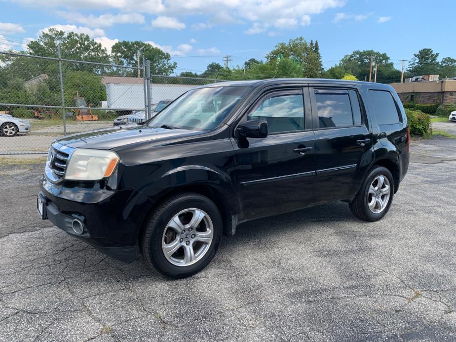 2012 Honda Pilot 4WD 4dr EX-L w/Navi, available for sale in Milford, Connecticut | Dealertown Auto Wholesalers. Milford, Connecticut 2012 Honda Pilot 4WD 4dr EX-L w/Navi, available for sale in Milford, Connecticut | Dealertown Auto Wholesalers. Milford, Connecticut