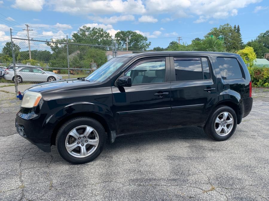 2012 Honda Pilot 4WD 4dr EX-L w/Navi, available for sale in Milford, Connecticut | Dealertown Auto Wholesalers. Milford, Connecticut 2012 Honda Pilot 4WD 4dr EX-L w/Navi, available for sale in Milford, Connecticut | Dealertown Auto Wholesalers. Milford, Connecticut