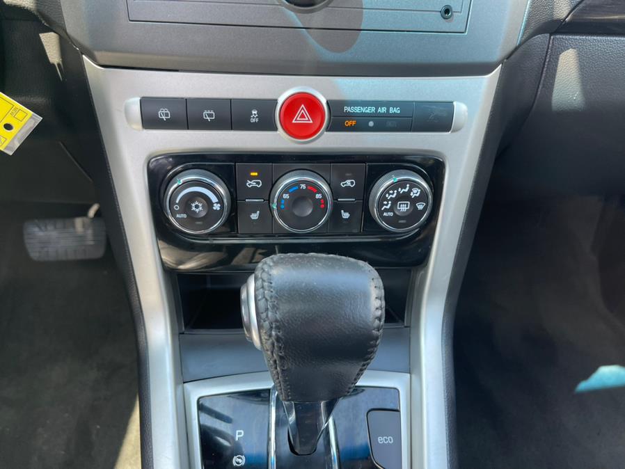 Used Chevrolet Captiva Sport Fleet FWD 4dr LTZ 2013 | Mike And Tony Auto Sales, Inc. South Windsor, Connecticut Used Chevrolet Captiva Sport Fleet FWD 4dr LTZ 2013 | Mike And Tony Auto Sales, Inc. South Windsor, Connecticut