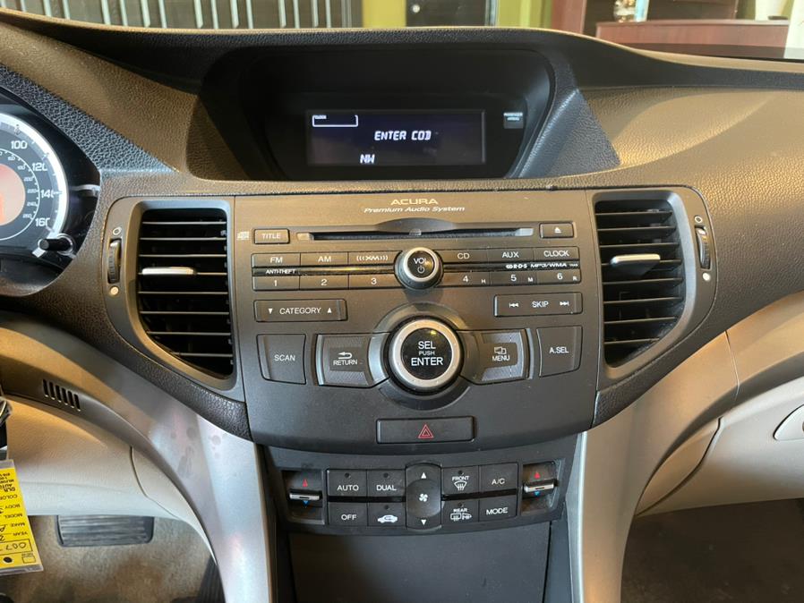 Used Acura TSX 4dr Sdn I4 Auto 2010 | AutoMax. West Hartford, Connecticut Used Acura TSX 4dr Sdn I4 Auto 2010 | AutoMax. West Hartford, Connecticut