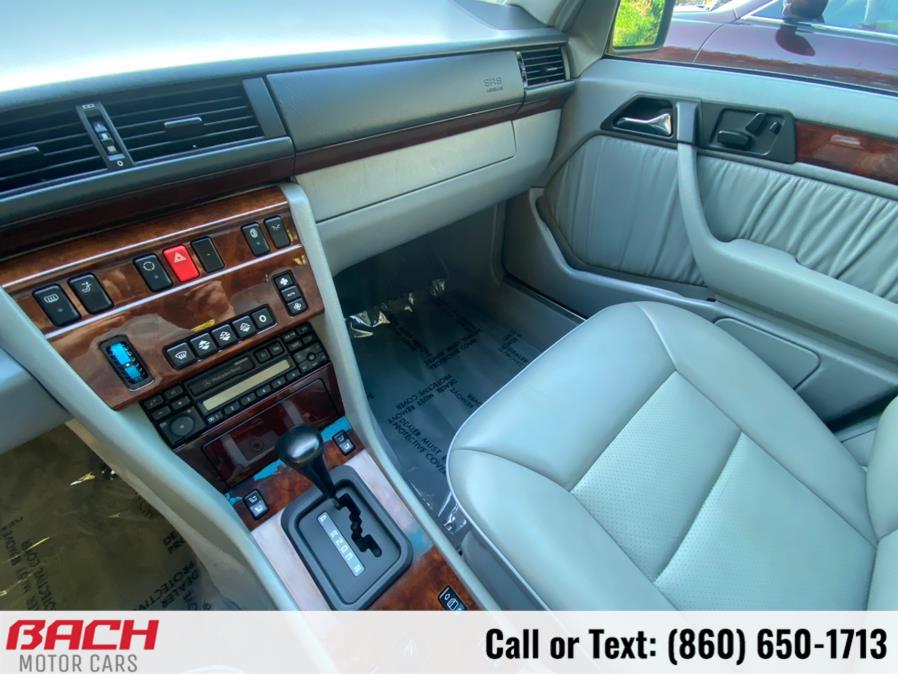 Used Mercedes-Benz E Class 4dr Sedan 3.2L Special Edition 1995 | Bach Motor Cars. Canton , Connecticut Used Mercedes-Benz E Class 4dr Sedan 3.2L Special Edition 1995 | Bach Motor Cars. Canton , Connecticut
