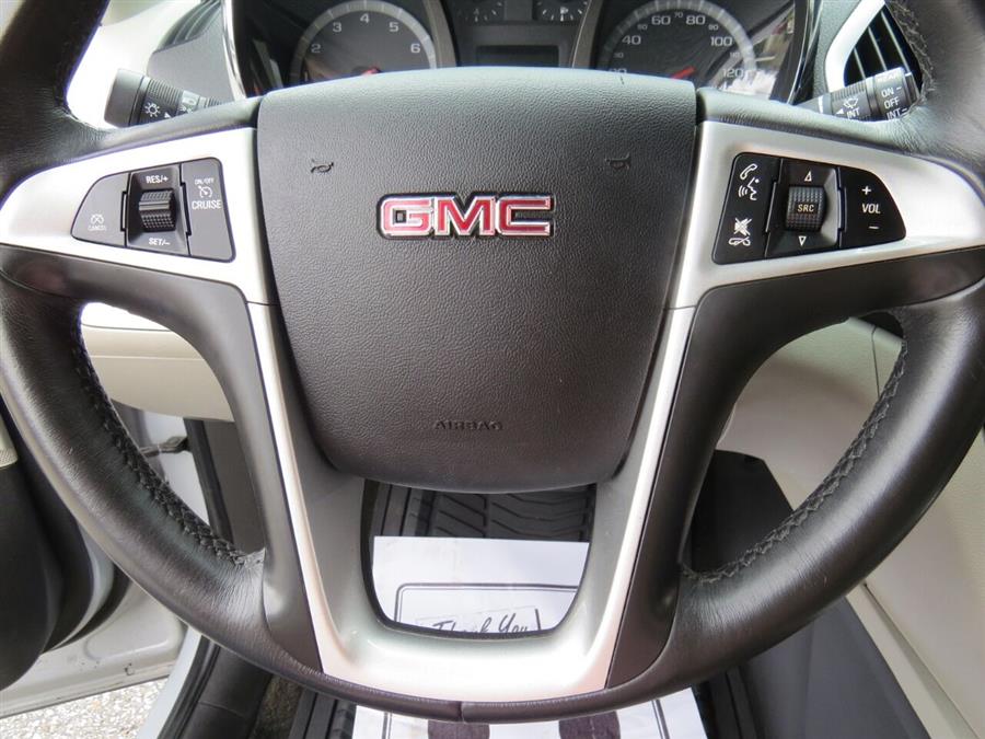 Used GMC Terrain SLE 2 AWD 4dr SUV 2015 | Lake City Exports Inc. Auburn, Maine Used GMC Terrain SLE 2 AWD 4dr SUV 2015 | Lake City Exports Inc. Auburn, Maine