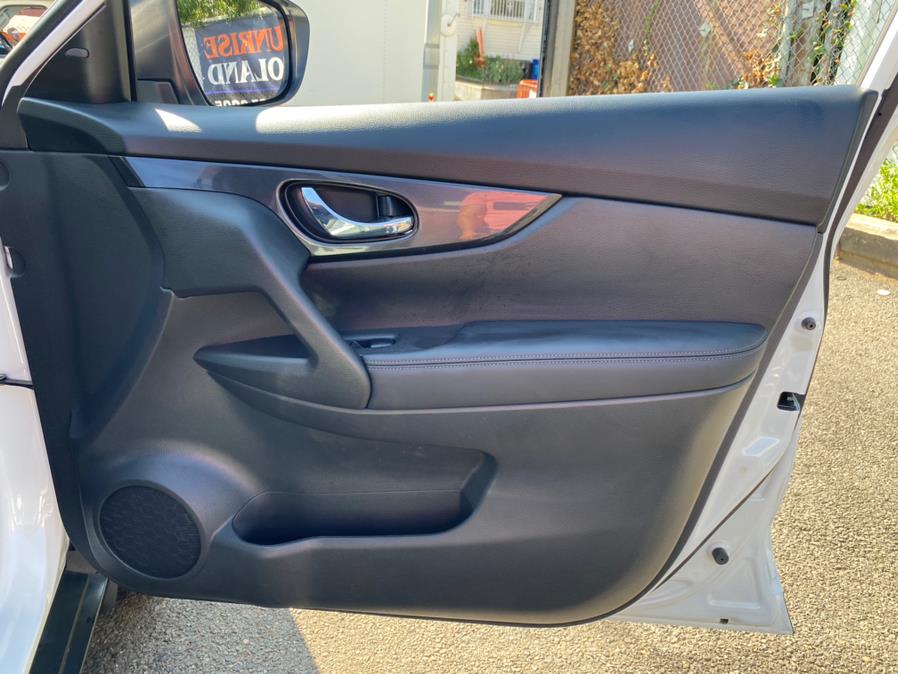 Used Nissan Rogue AWD S 2018 | Sunrise Autoland. Jamaica, New York Used Nissan Rogue AWD S 2018 | Sunrise Autoland. Jamaica, New York