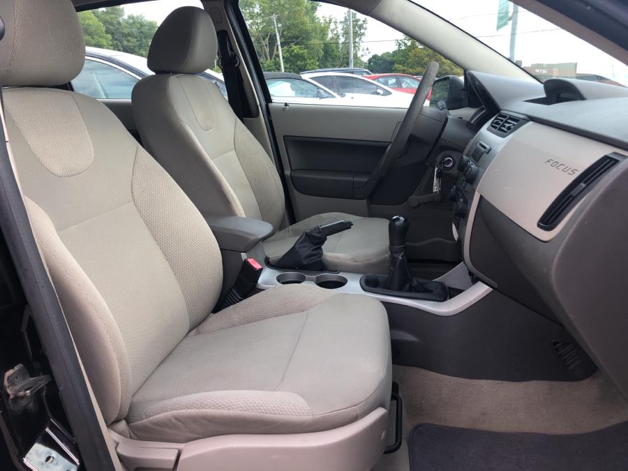 2009 Ford Focus 4dr Sdn S, available for sale in Beavercreek, Ohio | Wholesale Direct Motors. Beavercreek, Ohio 2009 Ford Focus 4dr Sdn S, available for sale in Beavercreek, Ohio | Wholesale Direct Motors. Beavercreek, Ohio