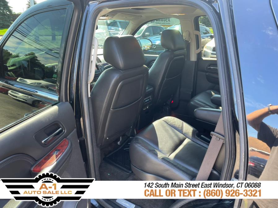 2012 Cadillac Escalade AWD 4dr Luxury, available for sale in East Windsor, Connecticut | A1 Auto Sale LLC. East Windsor, Connecticut 2012 Cadillac Escalade AWD 4dr Luxury, available for sale in East Windsor, Connecticut | A1 Auto Sale LLC. East Windsor, Connecticut