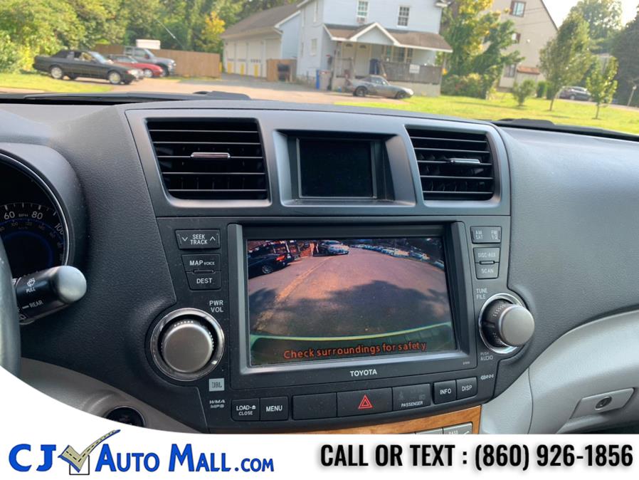 Used Toyota Highlander Hybrid 4WD 4dr Limited w/3rd Row 2008 | CJ Auto Mall. Bristol, Connecticut Used Toyota Highlander Hybrid 4WD 4dr Limited w/3rd Row 2008 | CJ Auto Mall. Bristol, Connecticut