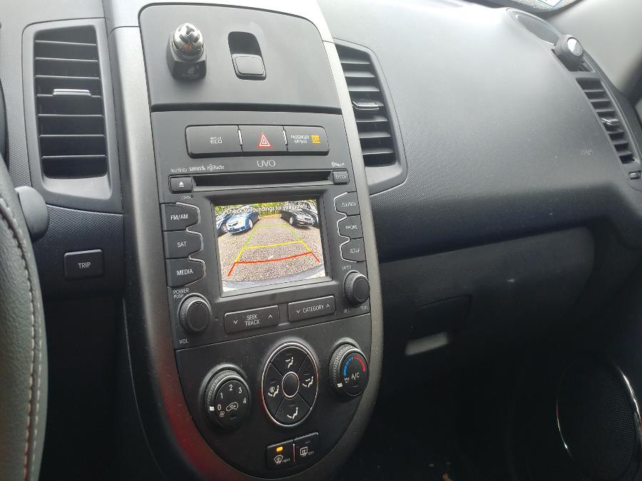2012 Kia Soul 5dr Wgn Auto +, available for sale in Chicopee, Massachusetts | Matts Auto Mall LLC. Chicopee, Massachusetts 2012 Kia Soul 5dr Wgn Auto +, available for sale in Chicopee, Massachusetts | Matts Auto Mall LLC. Chicopee, Massachusetts
