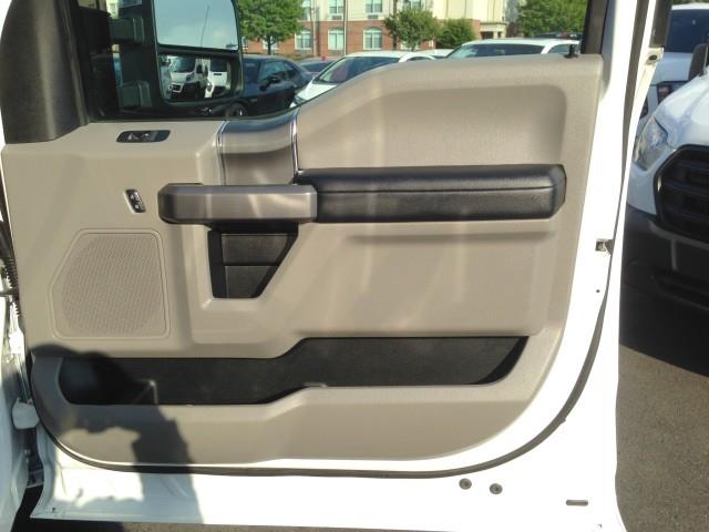 Used Ford F-250 Srw Super Duty XLT 4WD w/ rearCam 2019 | Car Revolution. Maple Shade, New Jersey Used Ford F-250 Srw Super Duty XLT 4WD w/ rearCam 2019 | Car Revolution. Maple Shade, New Jersey