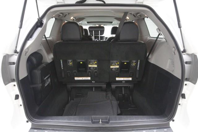 Used Toyota Sienna SE w/ Navi & rearCam 2018 | Car Revolution. Maple Shade, New Jersey Used Toyota Sienna SE w/ Navi & rearCam 2018 | Car Revolution. Maple Shade, New Jersey