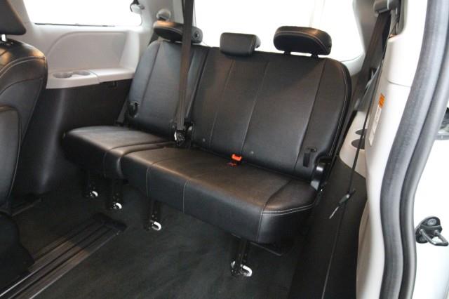 Used Toyota Sienna SE w/ Navi & rearCam 2018 | Car Revolution. Maple Shade, New Jersey Used Toyota Sienna SE w/ Navi & rearCam 2018 | Car Revolution. Maple Shade, New Jersey