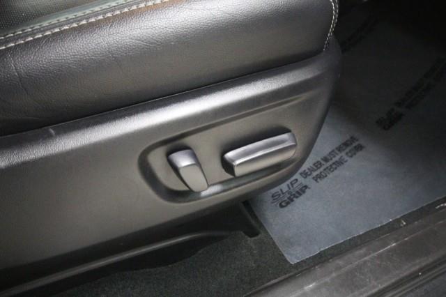 Used Toyota Sienna SE w/ Navi & rearCam 2018 | Car Revolution. Maple Shade, New Jersey Used Toyota Sienna SE w/ Navi & rearCam 2018 | Car Revolution. Maple Shade, New Jersey