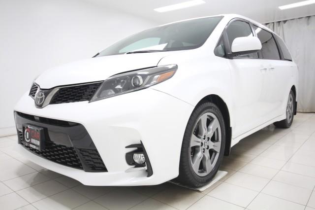Used Toyota Sienna SE w/ Navi & rearCam 2018 | Car Revolution. Maple Shade, New Jersey Used Toyota Sienna SE w/ Navi & rearCam 2018 | Car Revolution. Maple Shade, New Jersey