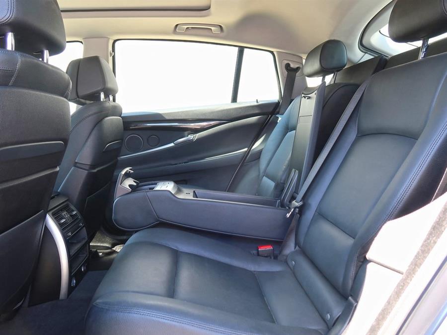 Used BMW 5 Series 535i xDrive Gran Turismo 2017 | Auto Expo Ent Inc.. Great Neck, New York Used BMW 5 Series 535i xDrive Gran Turismo 2017 | Auto Expo Ent Inc.. Great Neck, New York
